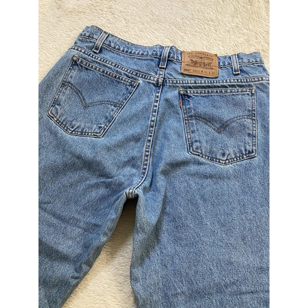 Orange Tab Levi's 550 Relaxed Fit Light Wash Blue Denim Jeans Cut-Off 32 x 25.5